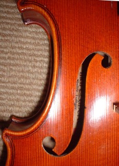 Spruce front of violin by Marc Laberte